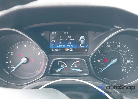 2015 Ford Focus Se z USA, uszkodzony, nr VIN 1FADP3F28FL231197